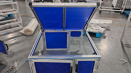 带气弹簧的黄瓜视频污污污下载设备防护罩