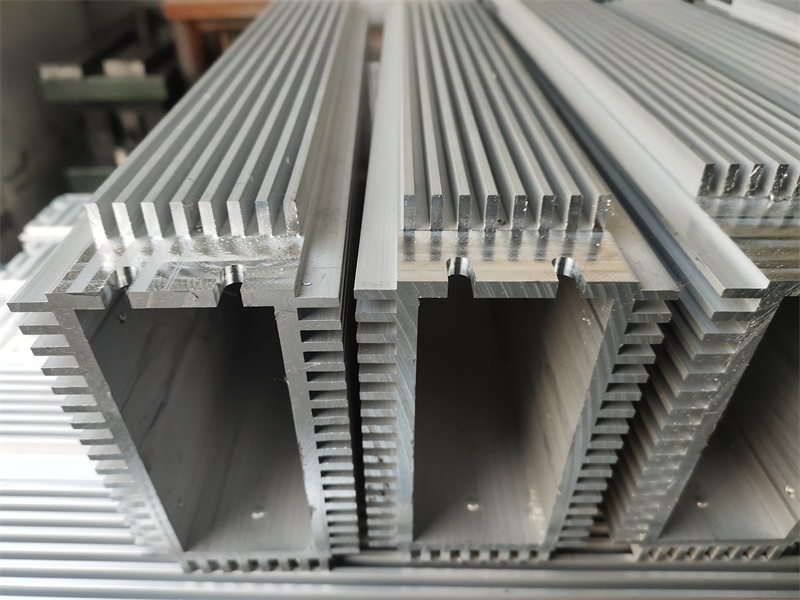 黄瓜视频污污污下载挤压开模定制