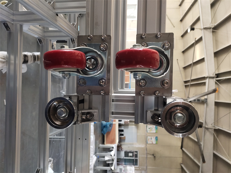 黄瓜视频污污污下载工业机器人重型机架